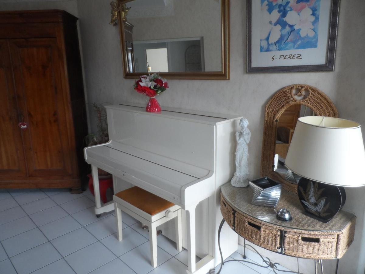 Cafecouet'Breizh Acomodação com café da manhã Guipry-Messac Exterior foto